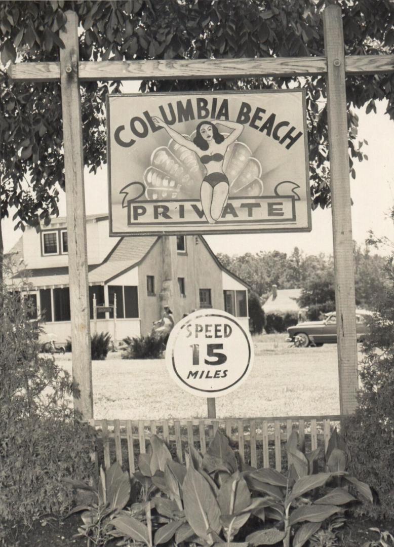 Columbia Beach Sign