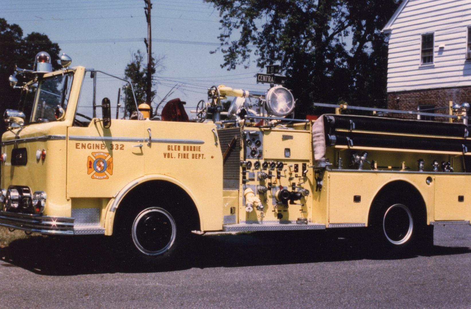 Historical Fire Engine (1960)