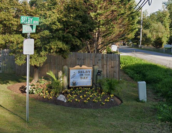 Selby Blvd Traffic Calming Proposal