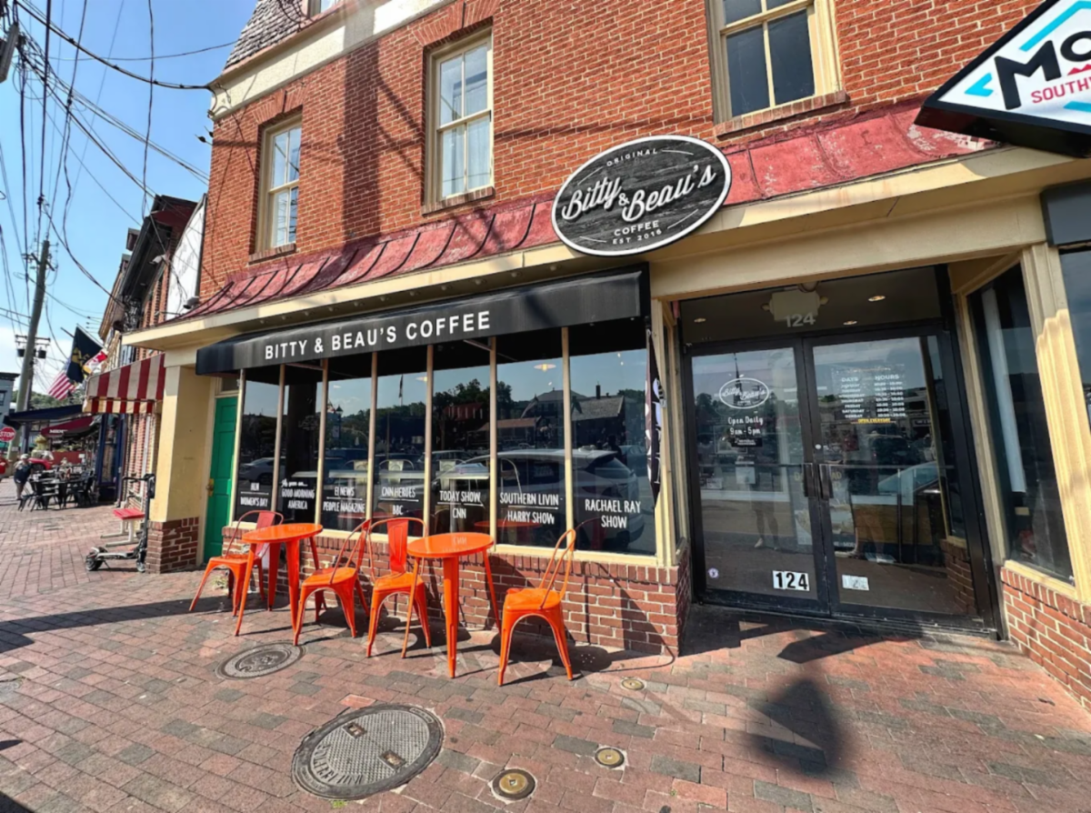 A photo showing the outside of Bitty and Beau’s Coffee Shop located in Annapolis, Maryland