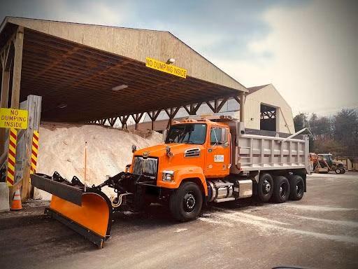 Photo of snow removal truck