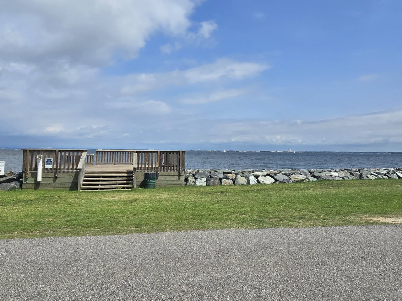 Fort Smallwood Park Fishing Area